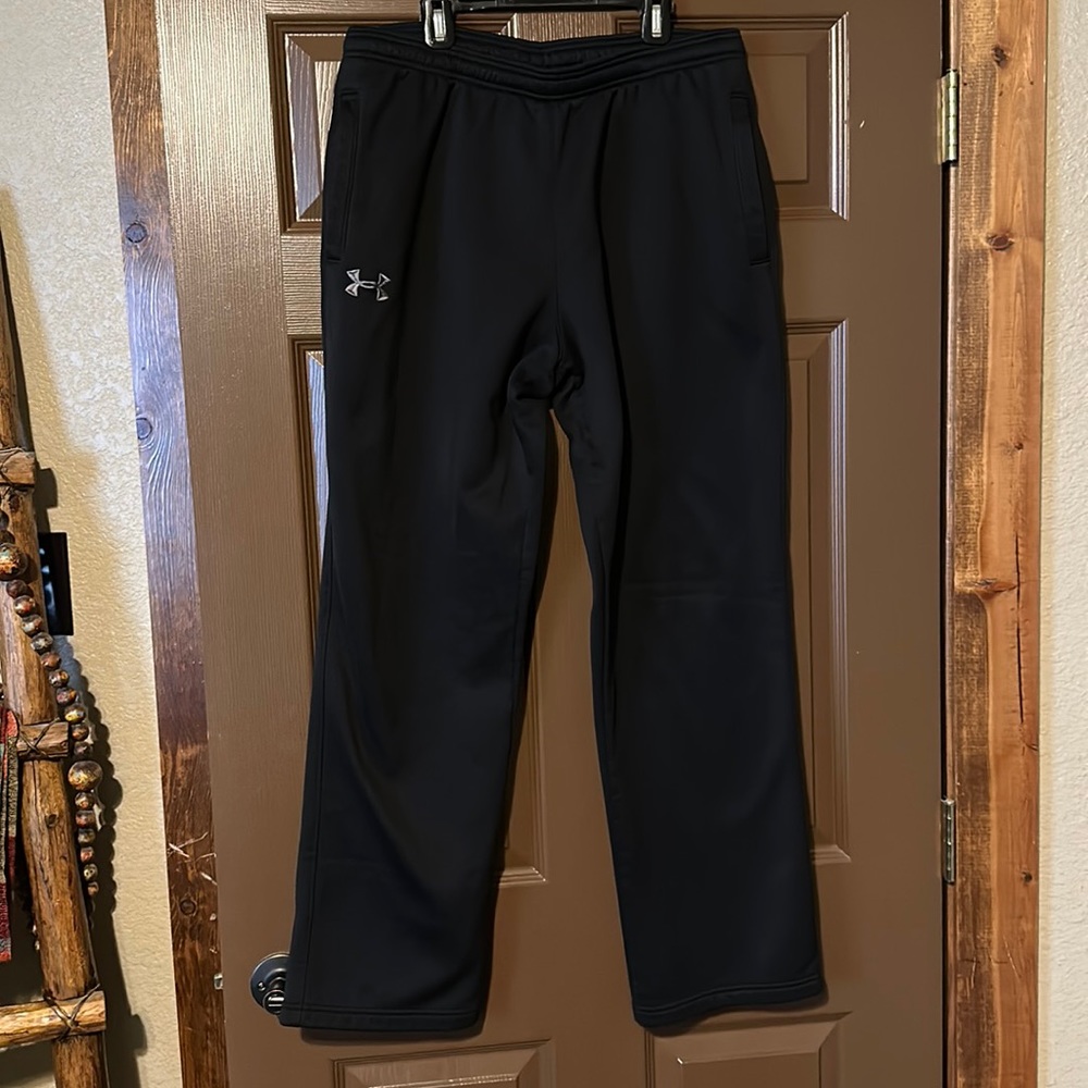 Men’s black XL Under Amour sweatpants